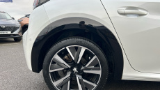 Peugeot 208 1.2 PureTech 100 GT 5dr EAT8 Petrol Hatchback